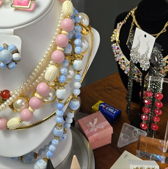 Antique Blue Beaded Necklace Earring Set Moon Glow Necklace Dress Clip Brooch - Picture 9 of 10